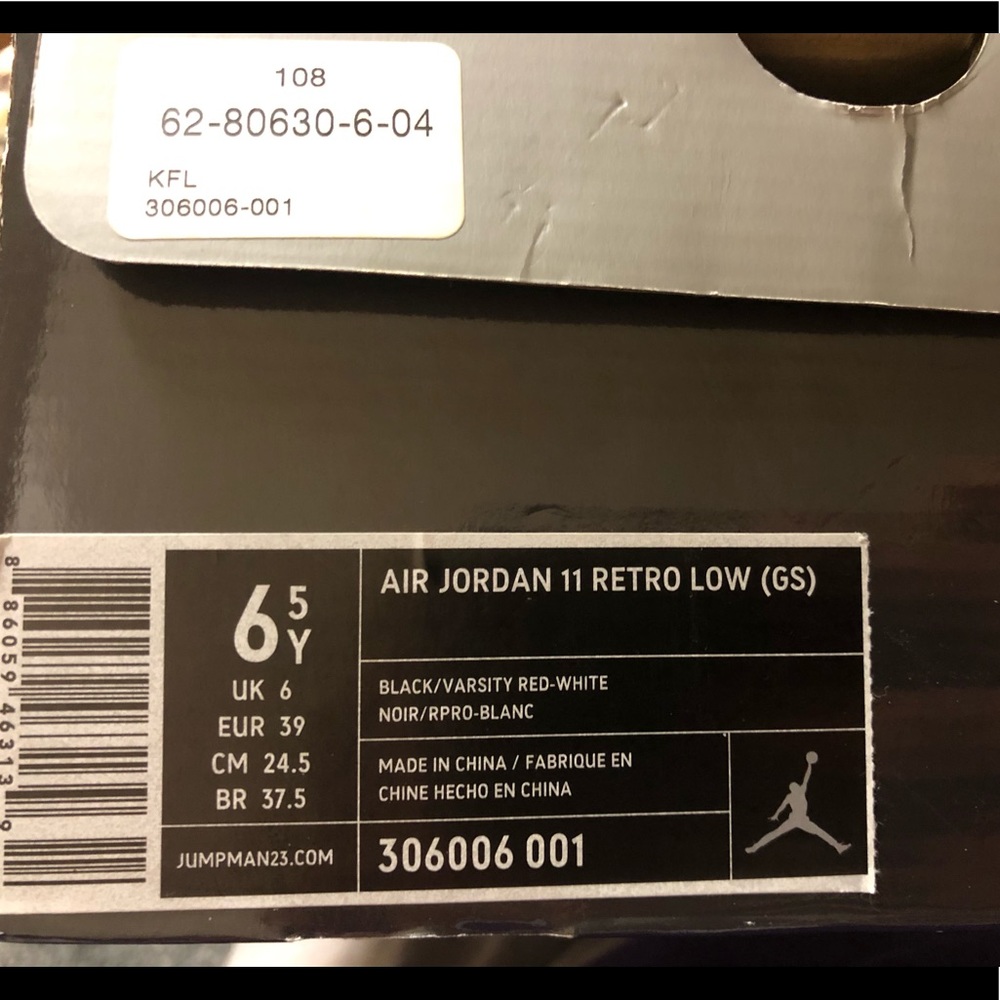 Retro Jordan 11 Low Gs “Ie” - image 4